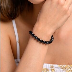 Onyx 8 mm Bead Bracelet